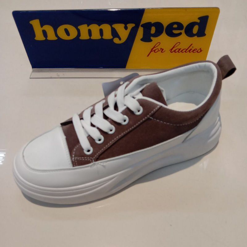 sepatu wanita homyped  warna putih coklat  36-40