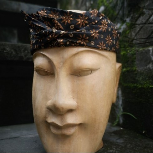 Udeng Batik Setengah Jadi Motif Trumtum Janggar Nayah