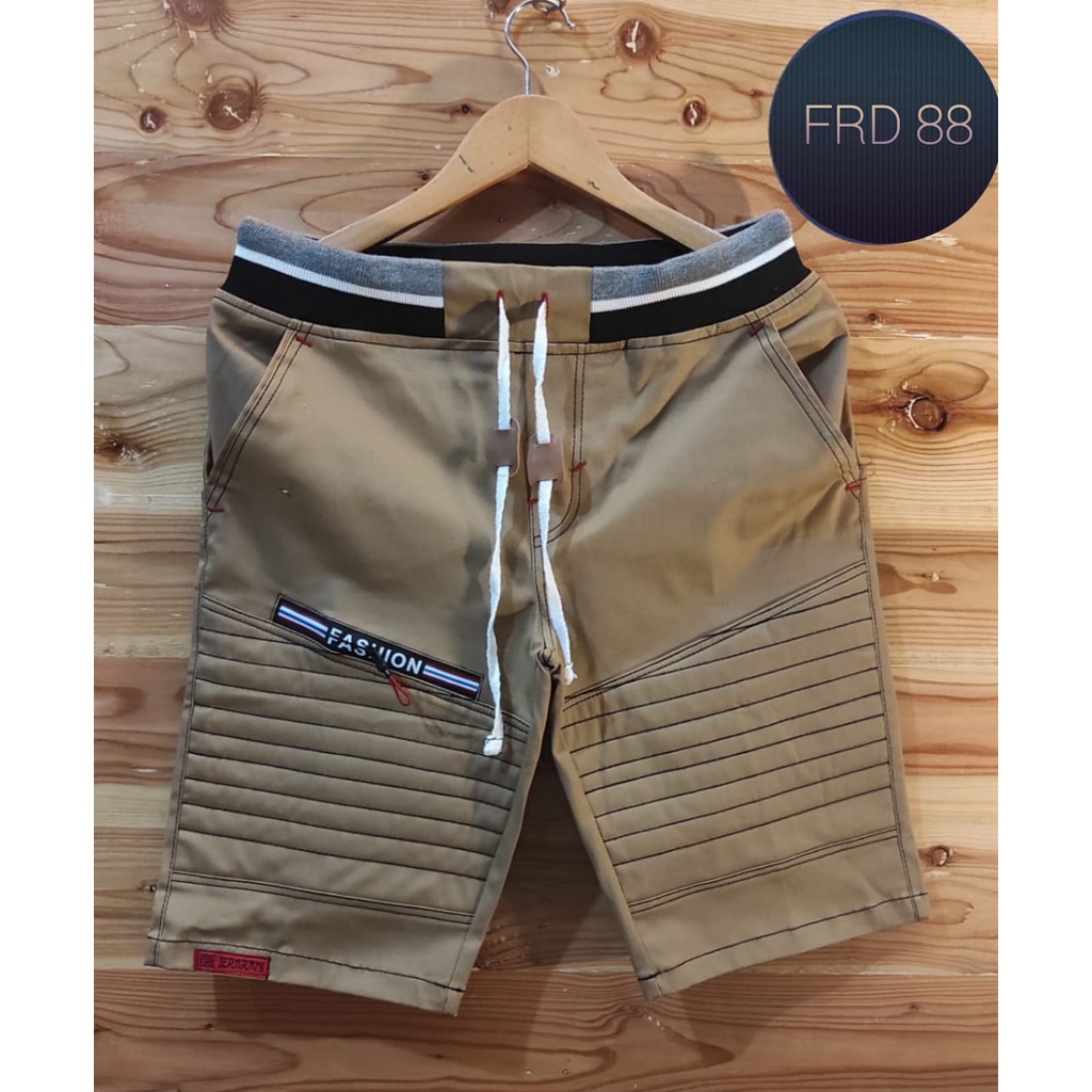 CELANA PENDEK PRIA DEWASA BYK PILIHAN MOTIF/CELANA PENDEK DISTRO/CELANA PENDEK CHINOS /CELANA PENDEK CARGO/CELANA PENDEK PRIA KOREA/CELANA PENDEK DISTRO CASUAL/CELANA PNDEK PRIA SANTAI/CELANA PENDEK PANTAI