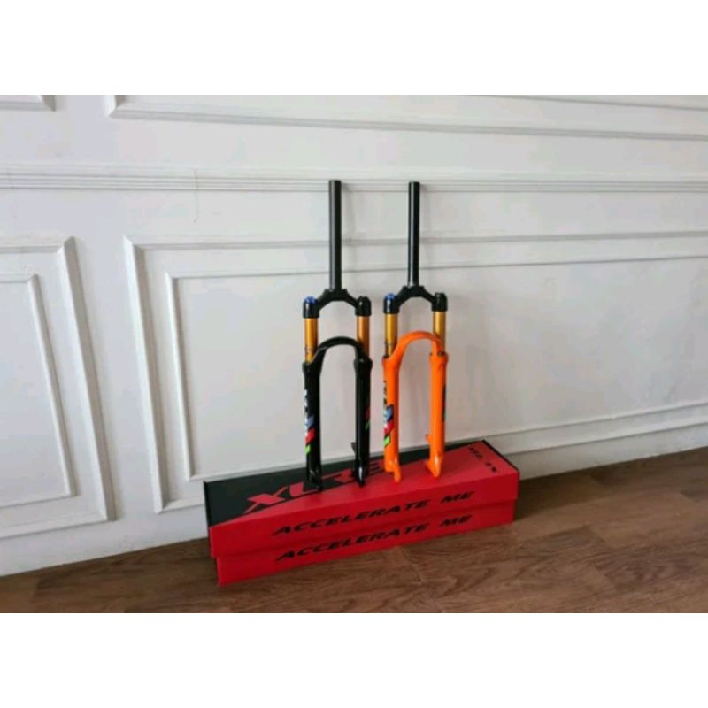 Fork sepeda MTB XLR8 27.5 inch angin air travel 100 mm suspensi . Garpu Sepeda suspensi Air Angin