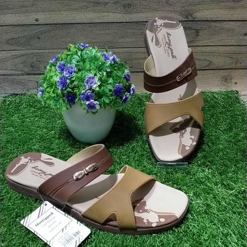 Homyped sandal flat wanita