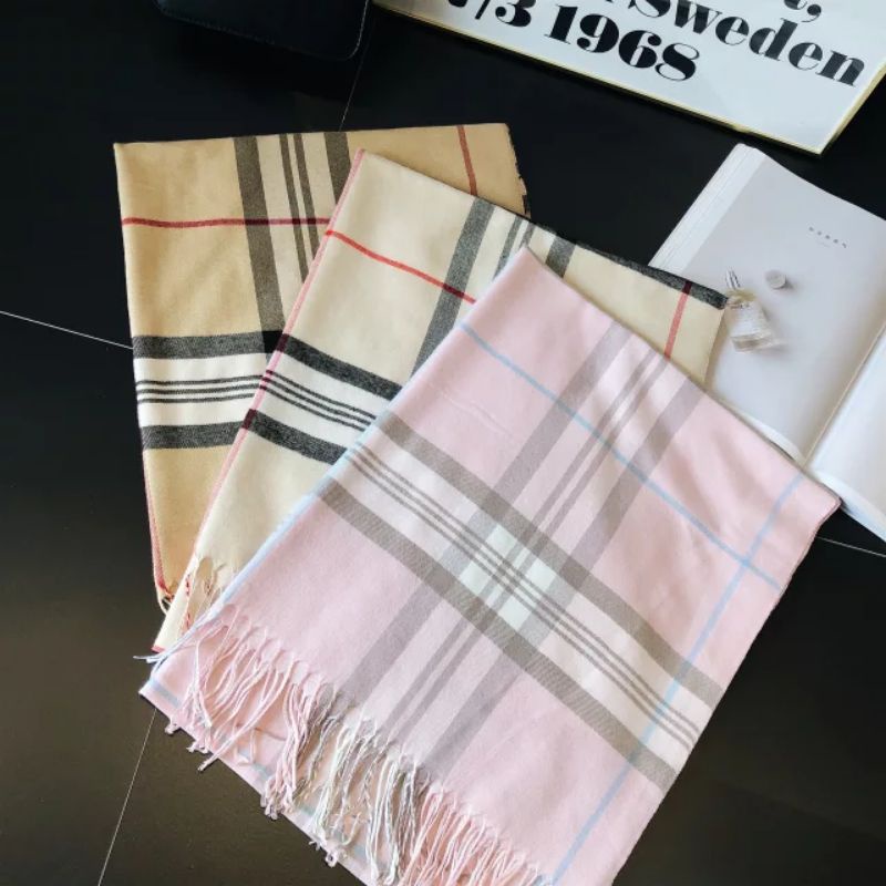 SYAL&amp;SCARF BUR BERY KOTAK CASHMERE IMPORT/SELENDANG MUSIM DINGIN