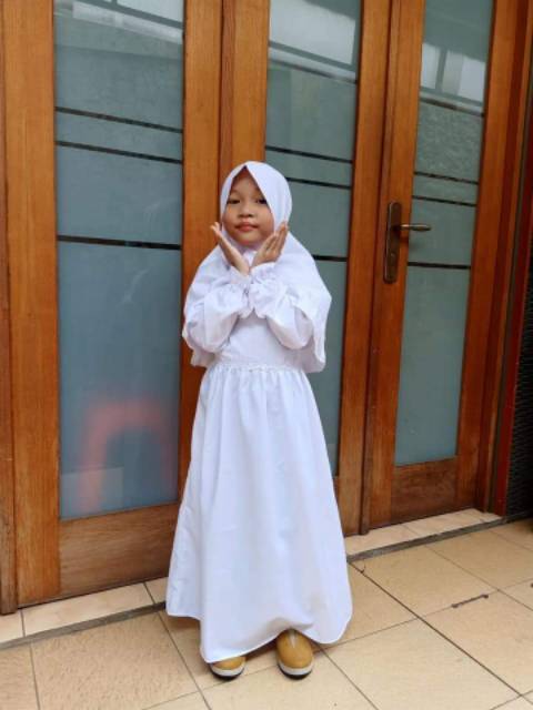 GAMIS PUTIH GAMIS ANAK ZAKIYYA KIDS ATTIN