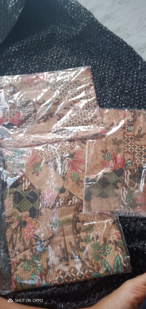 Batik Couple Keluarga Termurah Terlaris, Bisa Pisah Pisah Hanya Di Shoppe