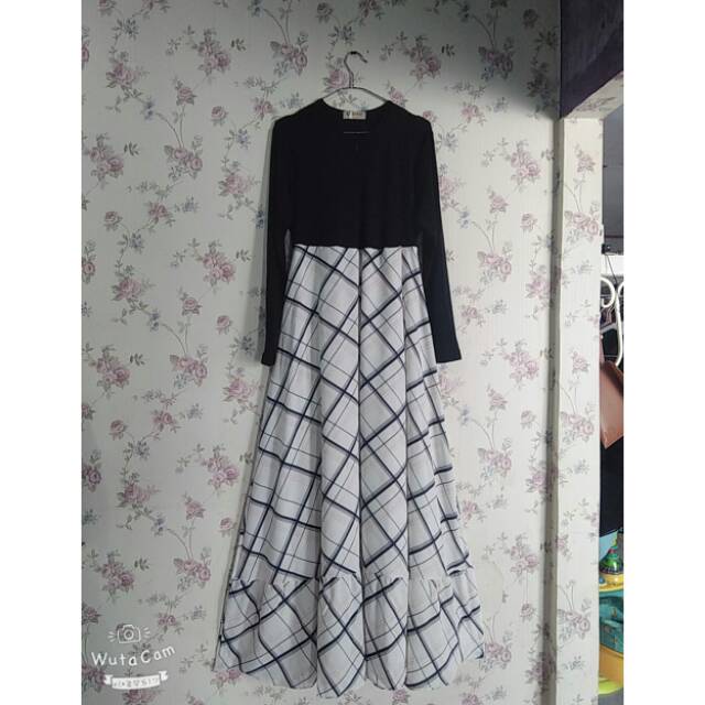 New tartan dress by Qnanz