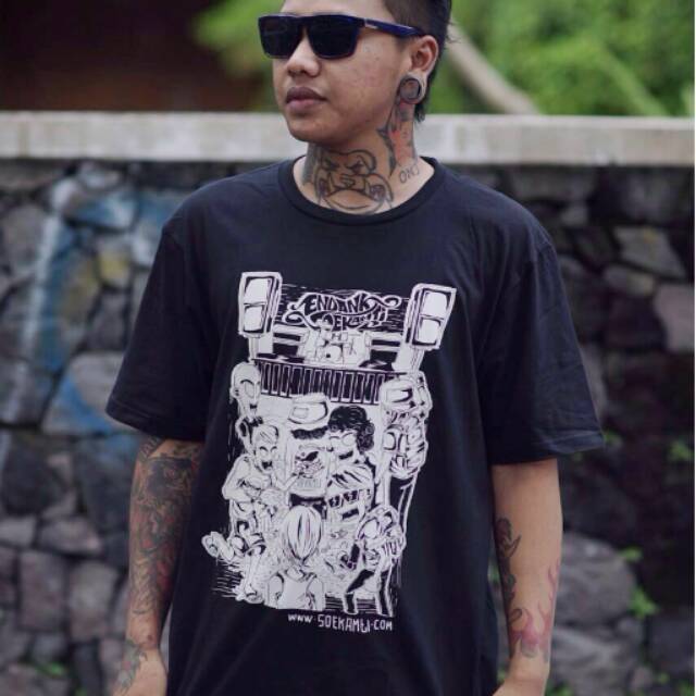 ES ON STAGE TSHIRT MERCHANDISE ORIGINAL ENDANK SOEKAMTI