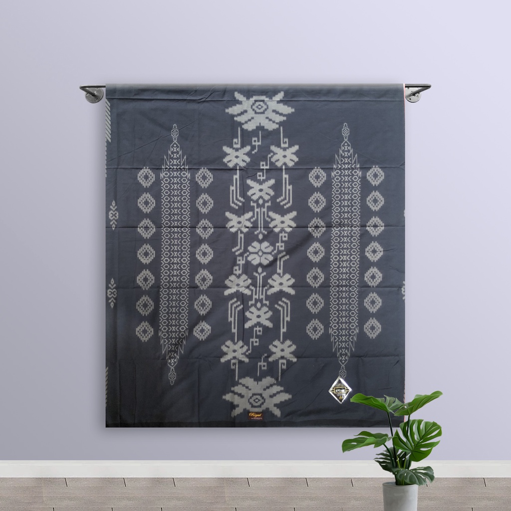 Sarung Tenun Gajah Beduk Royal Kembang