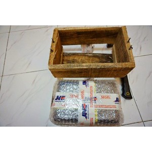 

Packing kayu