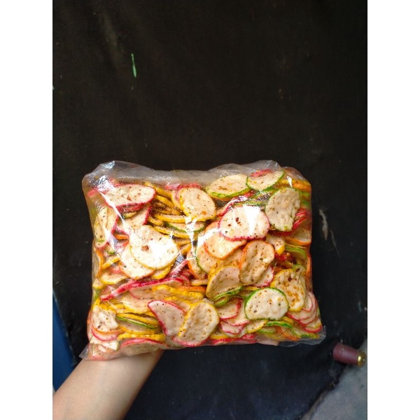 

kerupuk seblak daun jeruk Pedas