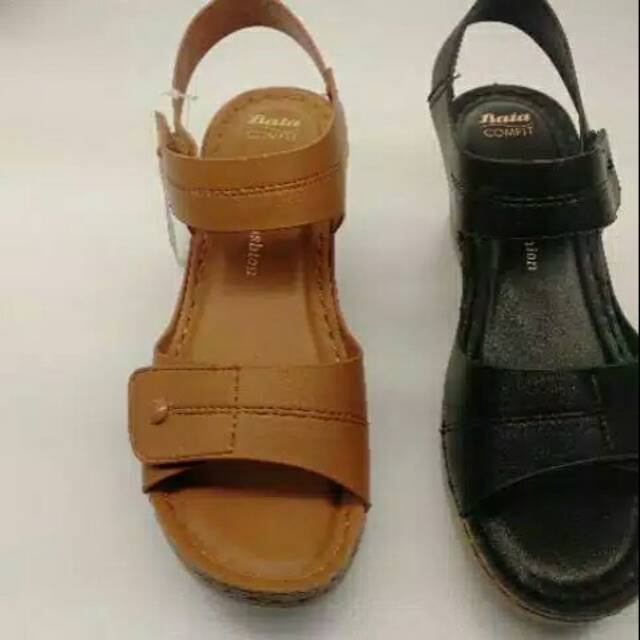 Bata comfit wedges wanita pakai tali