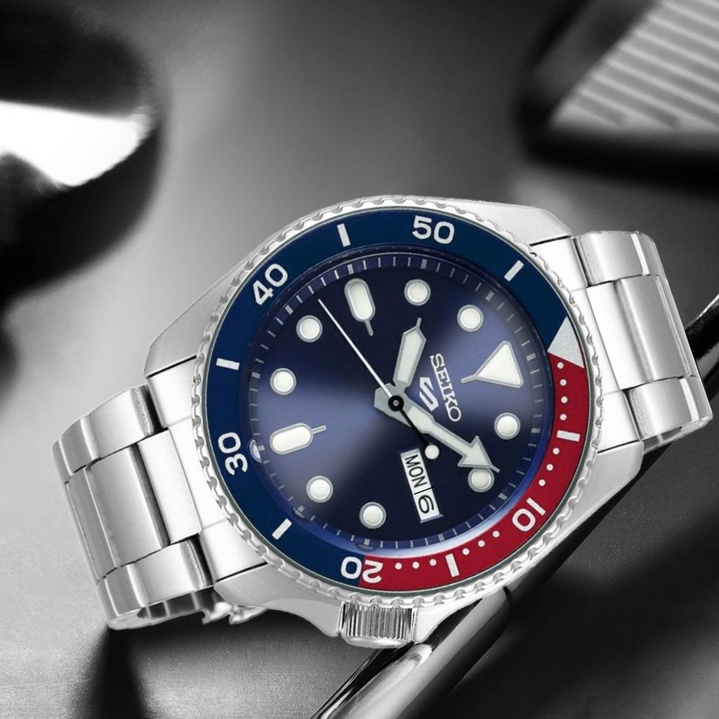 Best Seller Jam Tangan Sporty Pria / Cowok Seiko Analog Stainless Series