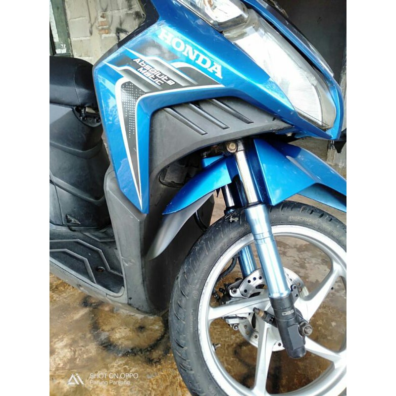 AKSESORIS VARIO TECHNO 110 SAMBUNGAN SPAKBOR DEPAN