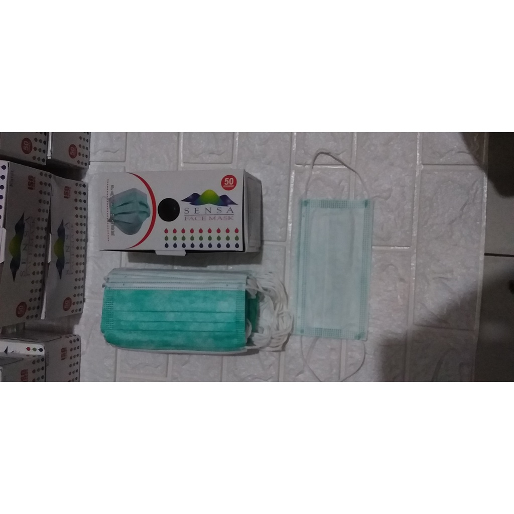Masker polos cantol kuping 3ply isi 50 pcs