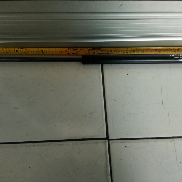 STABILUS Gas Spring Panjang 50cm -300 Newton