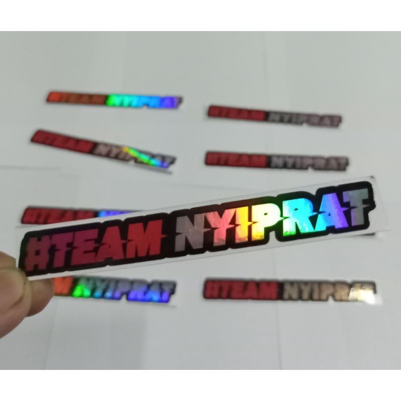 

Stiker Sticker Hologram Team Nyiprat