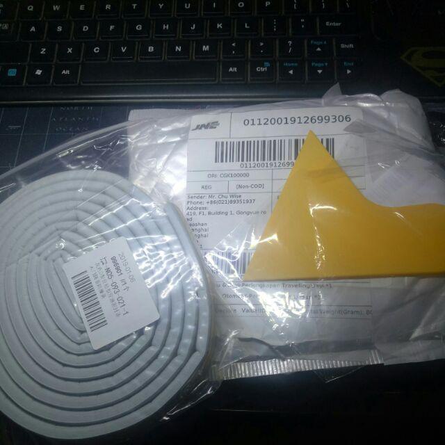 Strip Kedap Suara 0.5m Bahan Karet Ethylene Propylene Untuk Pintu Dan Jendela Kamar Bayi