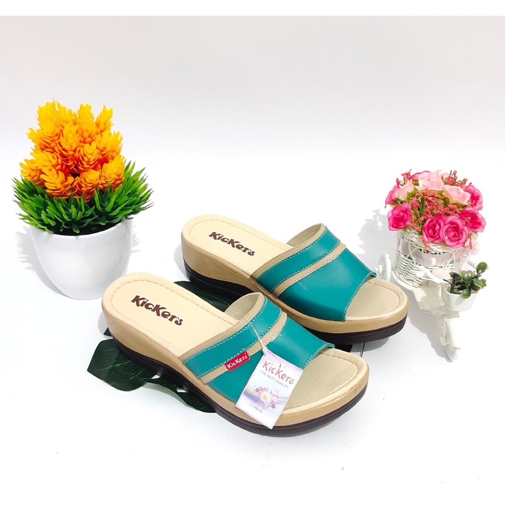 Sandal Selop Wedges Kickers Wanita Murah