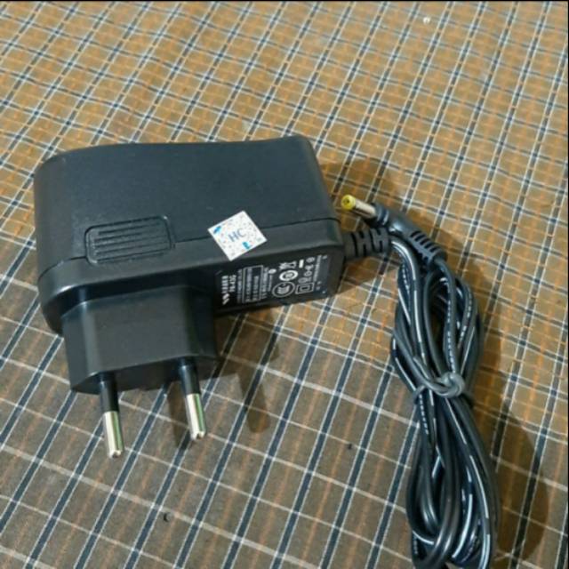 Adapter Charger HT Yaesu VX-5R VX-6R VX-7R Cajer VX-6 VX-7 VX6 Adapor