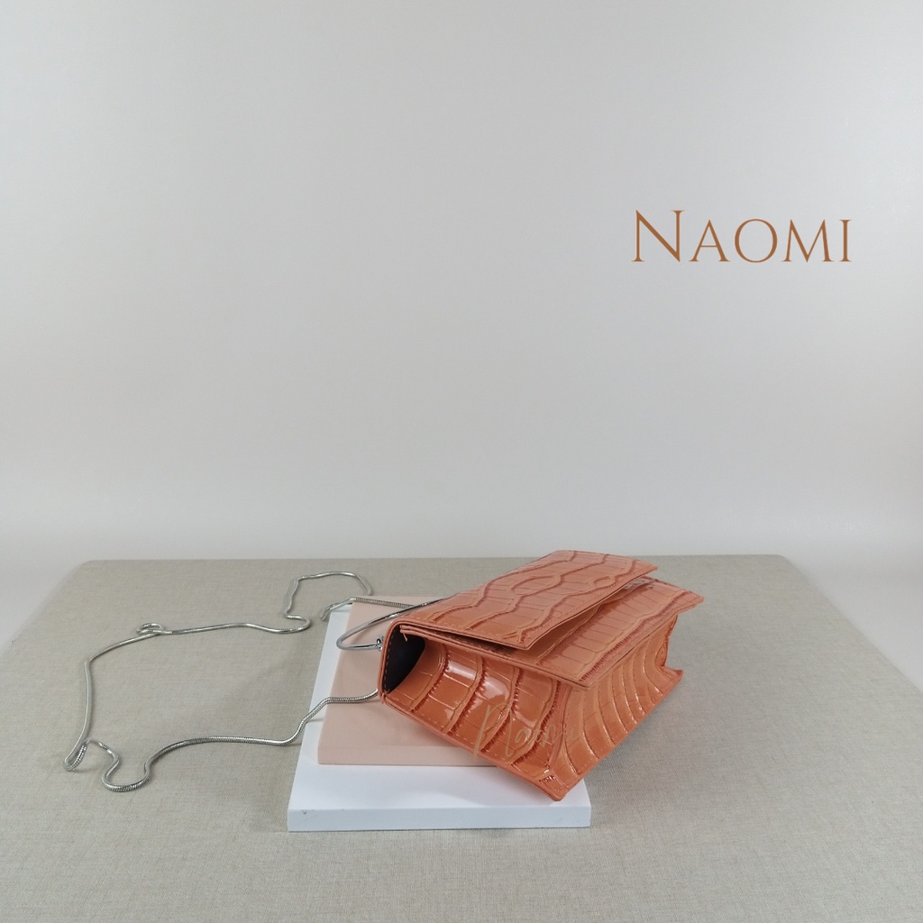 NAOMI - Virginia Sling Bag Import Kulit Sintetis Tas Rantai Premium Wanita Tas Selempang Rantai Kilap Kilau - tas Harian - Daily Kekinian Lembut Halus OOTD - Tali Monel handbag - tas pesta - tas party - naomi bag - tas naomi