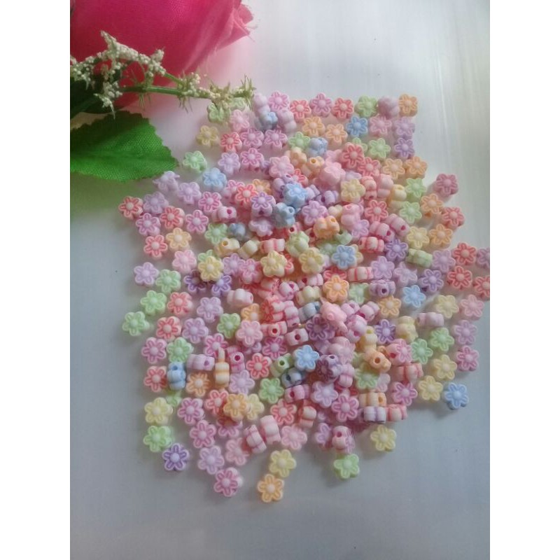 150pcs mote bunga mini