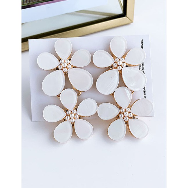 LRC Anting Tusuk Fashion White Alloy Resin Double-layer Flower Earrings F66515