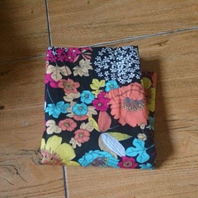 Poppy Season - Kain Katun Lokal Meteran Star