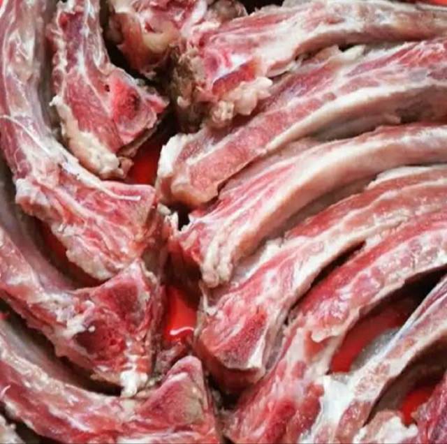 

BAH Daging Sapi / a Sapi / Kaki Sapi / Sandung Lamur/ Hati Sapi