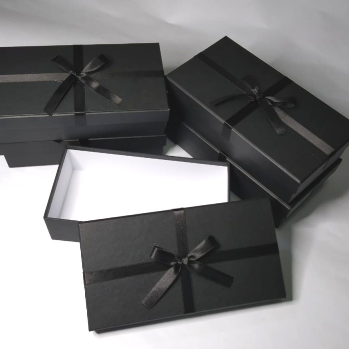 

kotakkado/giftbox ukuran 15x25x4