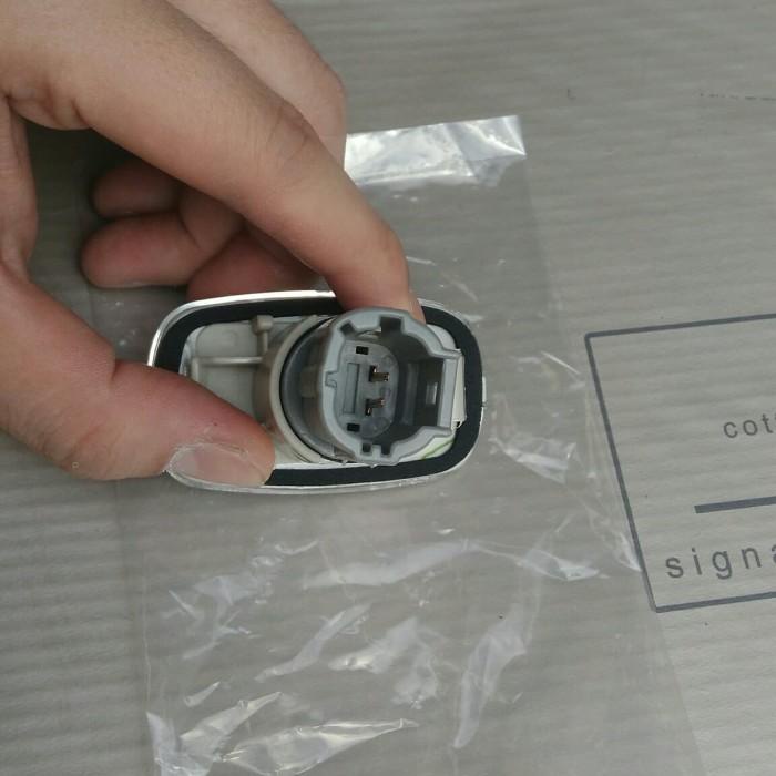 Lampu Sen - Sein Samping Spakbor Isuzu Dmax