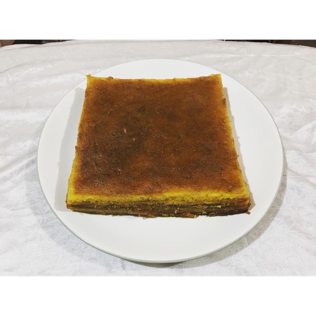 

Kue lapis (lapis legit) murah, khas Pontianak