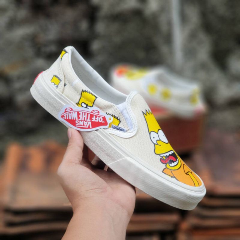 Sepatu Vans Slip On Slop. Vans The SimpSon Ukuran 36-43. Gratis Box. Grade Ori