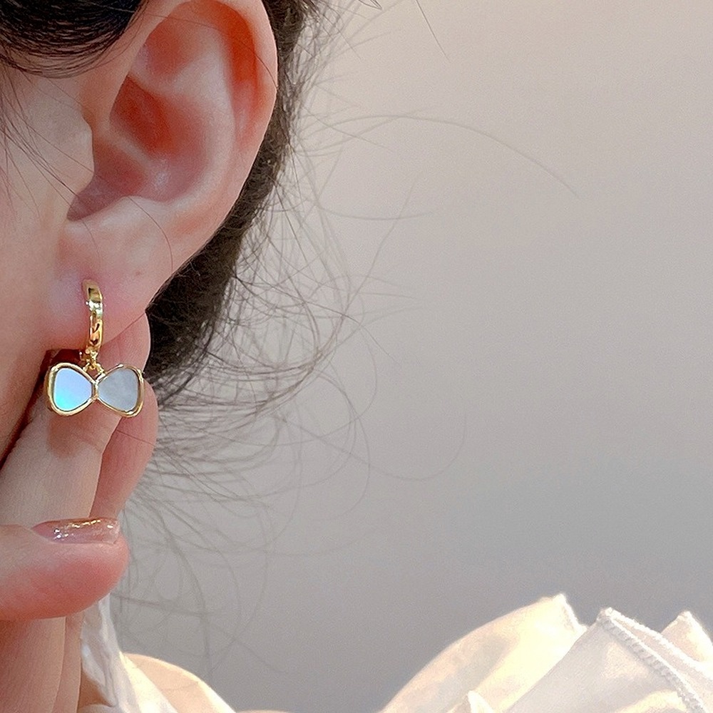 Anting Tusuk Gantung Temperament Desain Kerangpita Gaya Simple Untuk Wanita