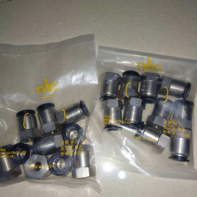 Fitting Lurus Female Pneumatic PCF 12-01