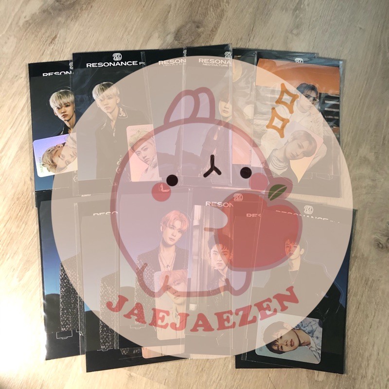 READY STOCK STANDEE HOLO RESONANCE PT1