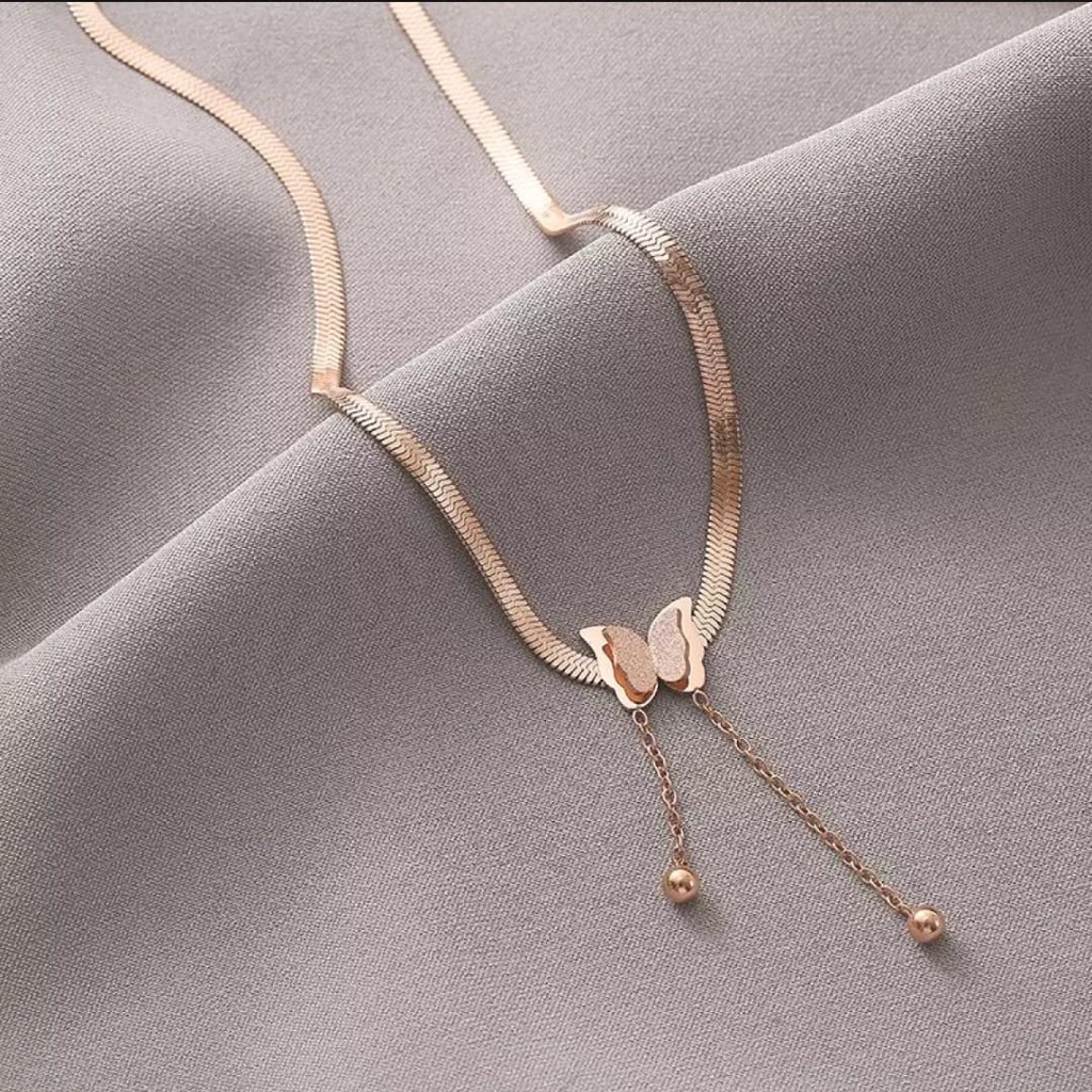 KALUNG WANITA TITANIUM GEPENG KUPU KUPU FASHION KOREA