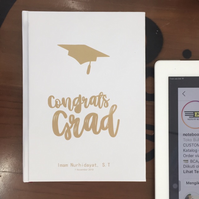 

Buku catatan a5 polos custom nama hadiah wisuda