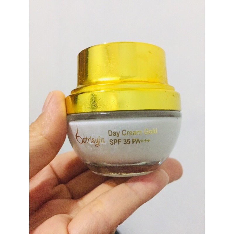 BATRISYIA HERBAL KRIM SIANG & MALAM GOLD SERIES