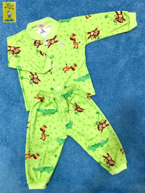 PIYAMA PANJANG BAYI NEWBORN 0-3 BULAN MOTIF DINO JUNGLE