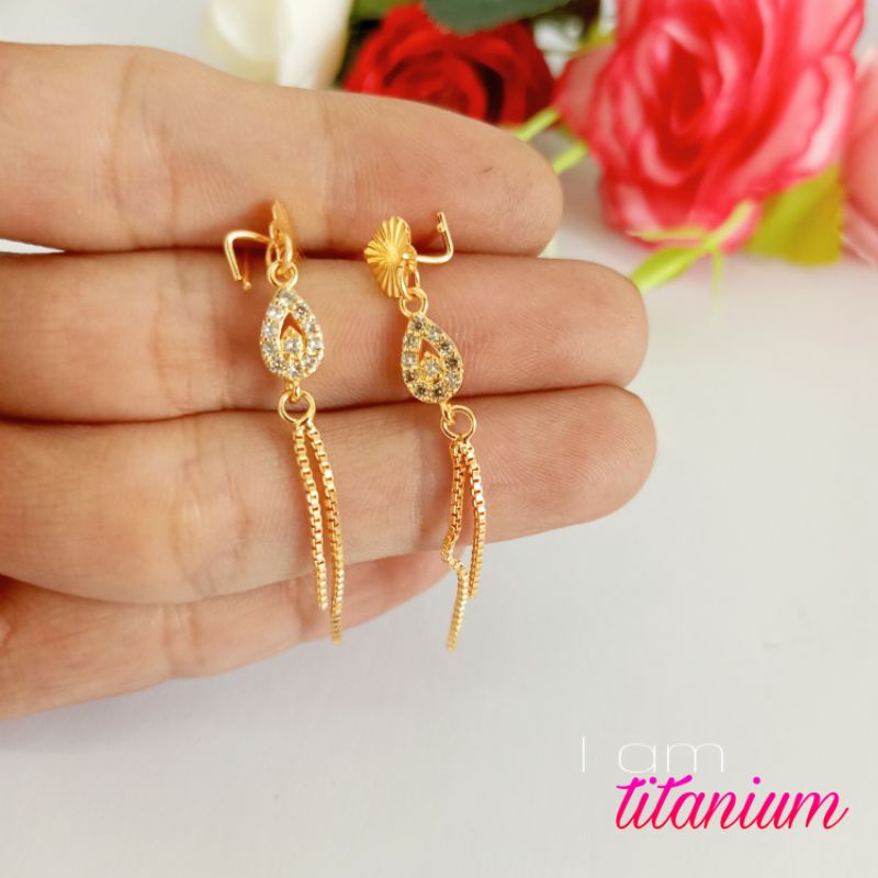 Anting jurai panjang titanium/xuping lapis emas/aksesoris/perhiasan wanita tidak bikin gatal dan alergi.