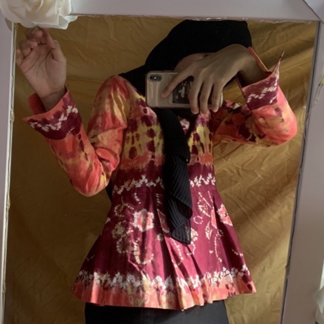 atasan sasirangan wanita kantoran modis