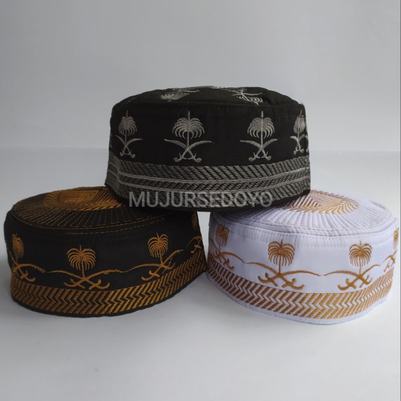 Peci Bugis Madinah Kopiah Bulat Kain Spon Tipis