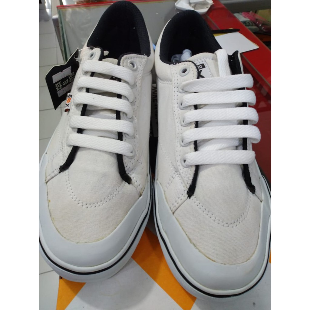 Sepatu Geoff Max Mike Milford DALTON ALL WHITE Original