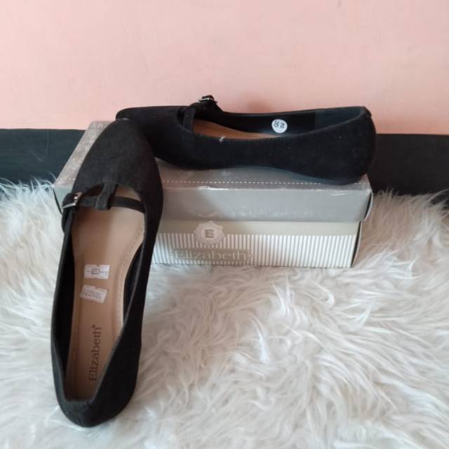 Sepatu Elizabeth original
