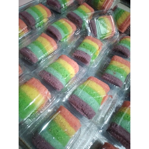 

BOLU GULUNG RAINBOW /isian snackbox