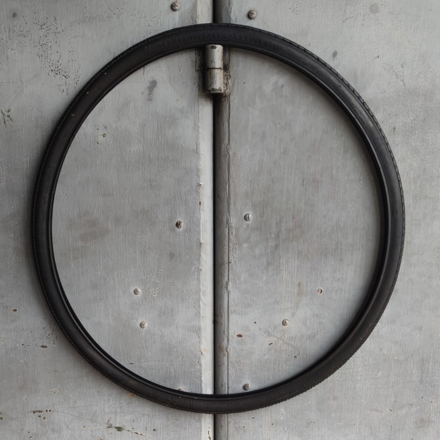 Ban Luar Sepeda 700 x 28C Kenda Fixie Ban Luar 28 x 1 5/8 x 1 1/8 K193