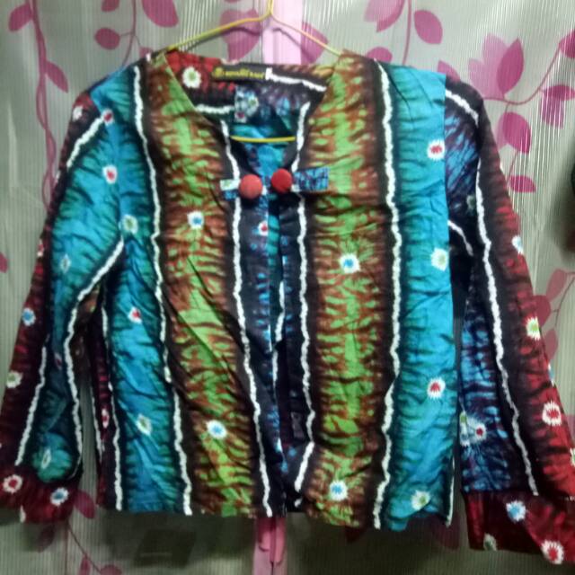Outer batik preloved
