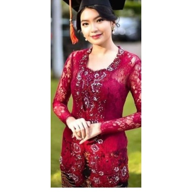 kebaya +kamisol tanpa payet