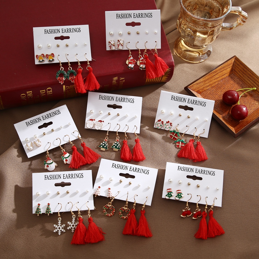 12pcs / Set Anting Rumbai Mutiara Desain Santa Claus Rusa Pohon Natal Untuk Wanita