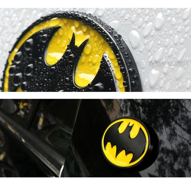 2Pcs Stiker Emblem Logo Batman Dark Knight 3D Bahan Metal Warna Hitam Untuk Mobil