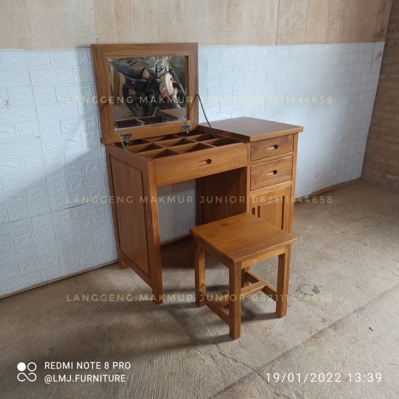 Tolet meja rias minimalis DBB jati jepara